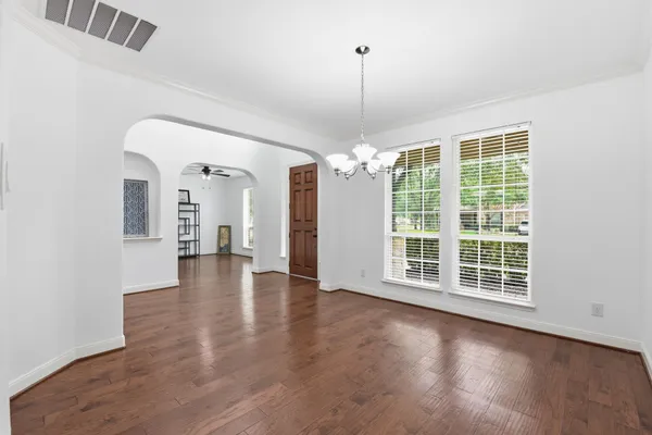 $579,999 | 6010 Green Meadows Lane, Katy, TX 77493