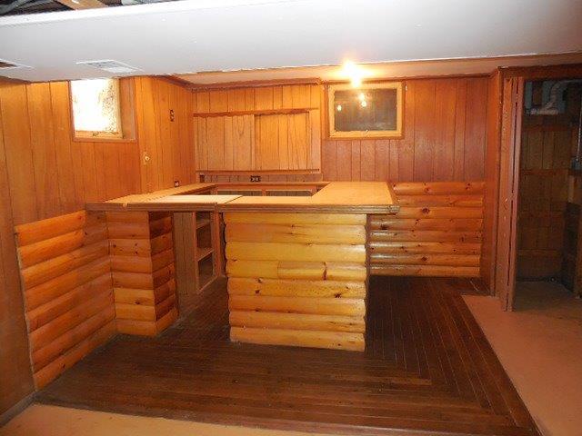 901 South Westgate Road Des Plaines, IL 60016 - Photo 20 of 21 a view of walk in closet