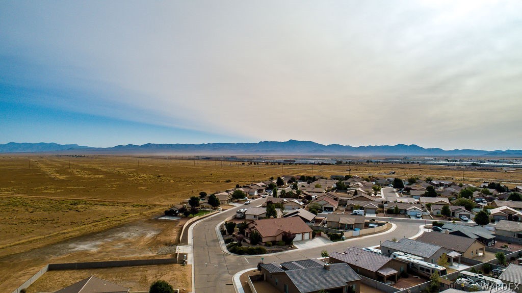 4213 East Cane Ranch Road Kingman, AZ 86401 - Photo 34 of 40 a view of city and ocean