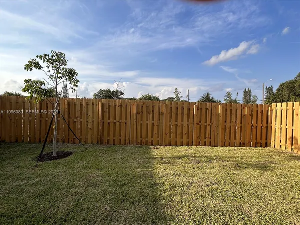 $4,250 | 2345 Northwest 131st Circle, Unit 2345, Miami, FL 33167