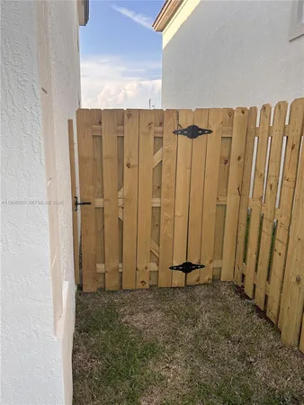$4,250 | 2345 Northwest 131st Circle, Unit 2345, Miami, FL 33167