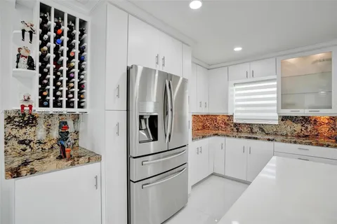 a view of outdoor space yard and patio