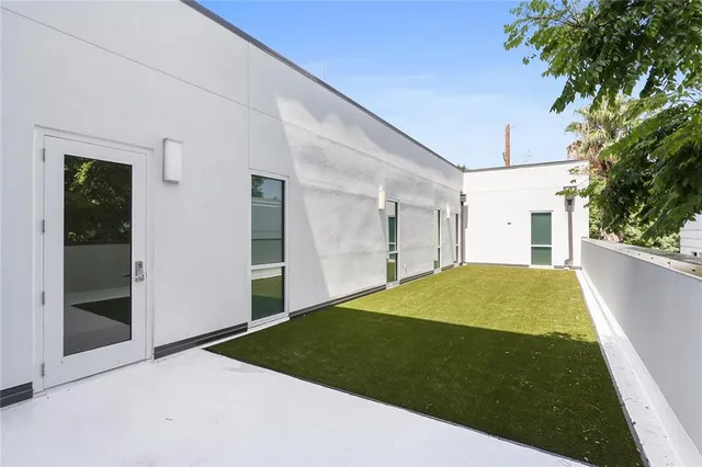 $350,000 | 900 Bartholomew Street, Unit 520, New Orleans, LA 70117