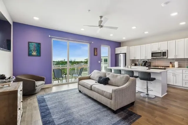 $350,000 | 900 Bartholomew Street, Unit 520, New Orleans, LA 70117