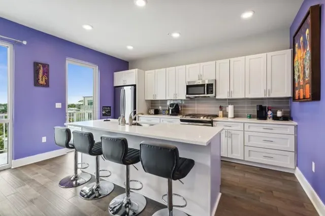 $350,000 | 900 Bartholomew Street, Unit 520, New Orleans, LA 70117