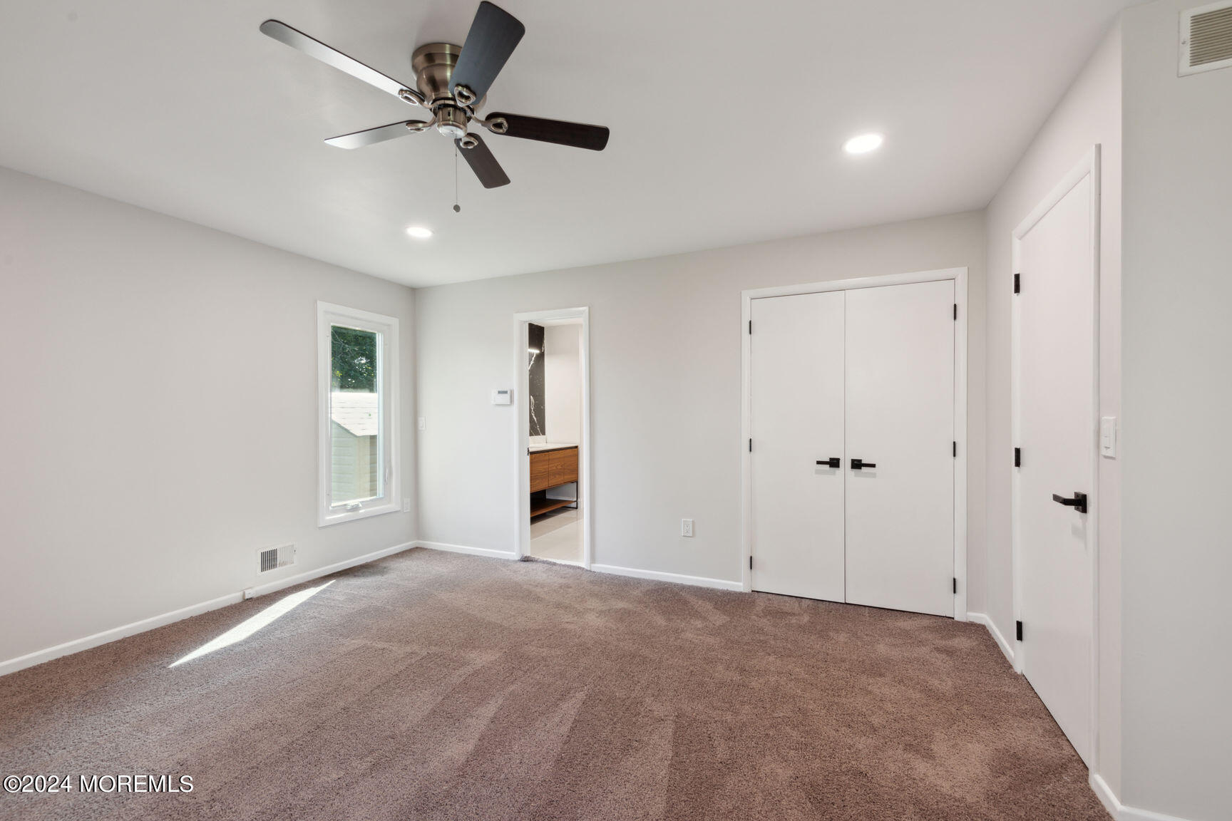 21 High Ridge Road Asbury Park, NJ 07712 - Photo 17 of 28 0020-17Bedroom