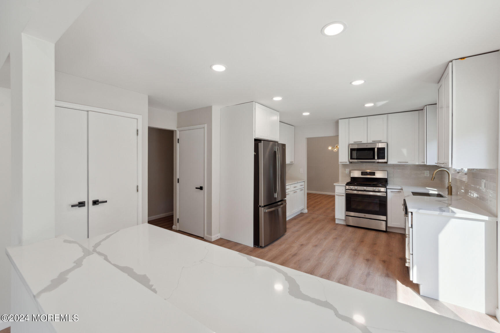 21 High Ridge Road Asbury Park, NJ 07712 - Photo 6 of 28 0008-06Kitchen