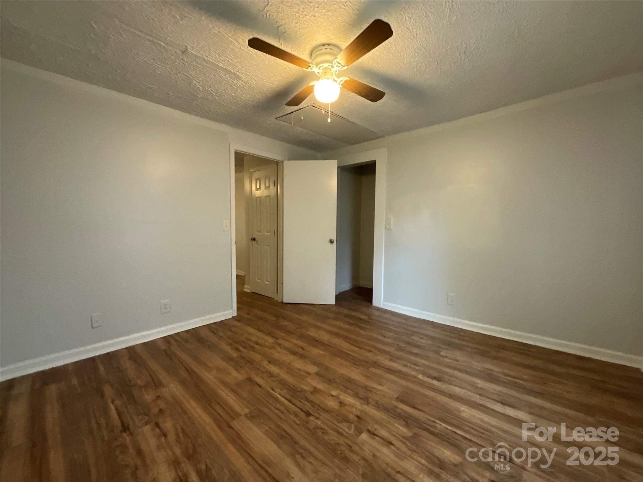 1305 Ragan Avenue High Point, NC 27260 - Photo 5 of 13