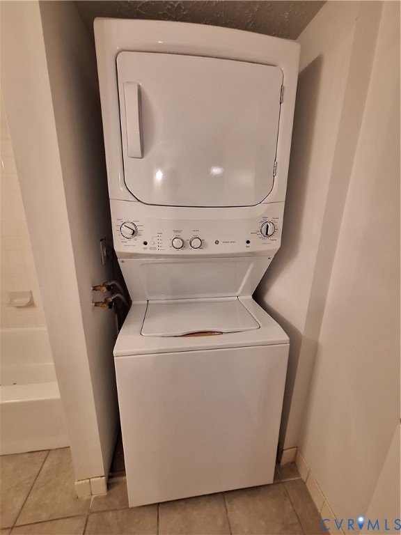 1501 Regency Woods Road, Unit 303 Henrico, VA 23238 - Photo 11 of 24 a close up view of a washer and dryer