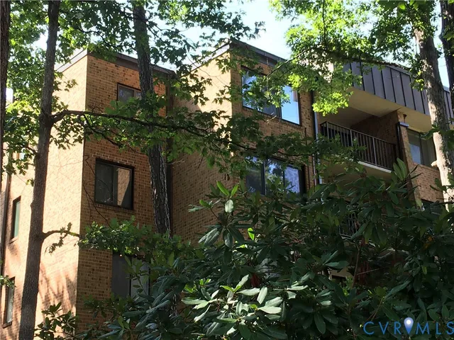 $175,000 | 1501 Regency Woods Road, Unit 303, Henrico, VA 23238