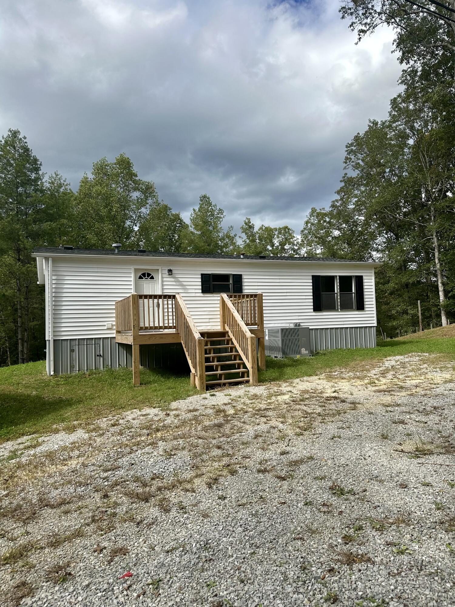 10582 Summer City Road Spring City, TN 37381 - Photo 26 of 30 IMG_4450