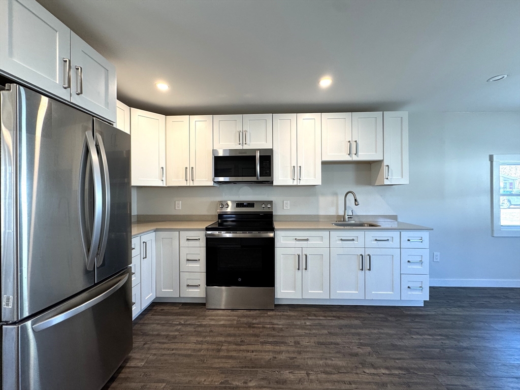 142 Main Street, Unit 9 North Reading, MA 01864 - Photo 2 of 10