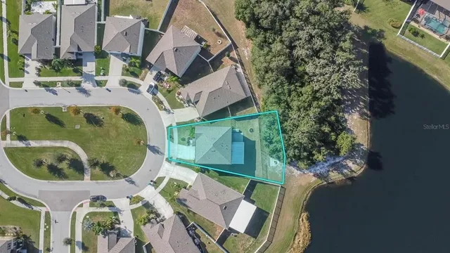 $425,000 | 13033 Majestic Garden Lane, Riverview, FL 33579