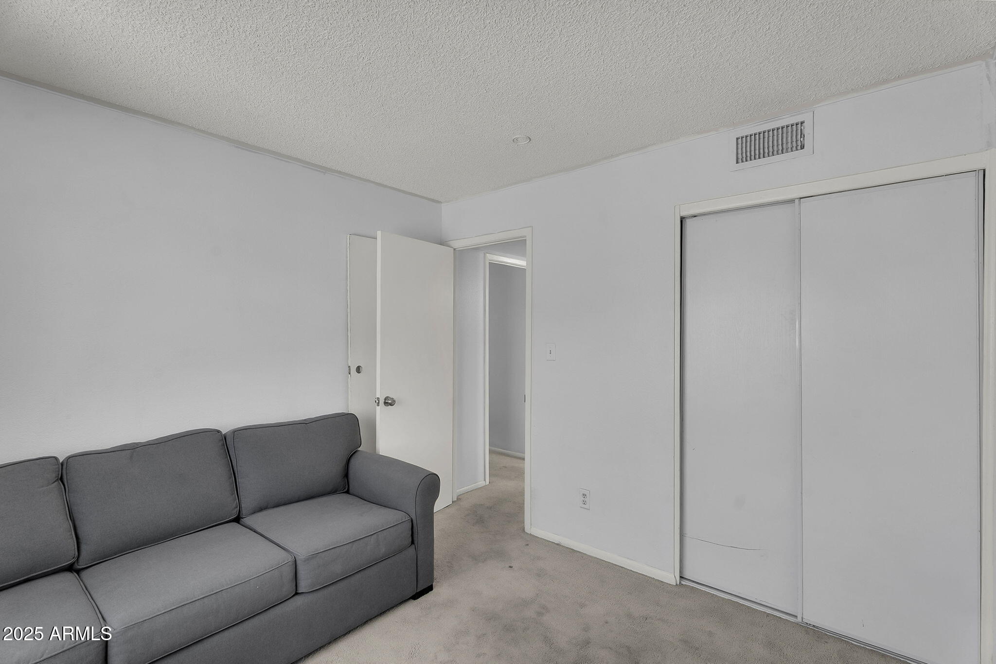 600 South Dobson Road, Unit 6 Mesa, AZ 85202 - Photo 12 of 21 a living room with furniture