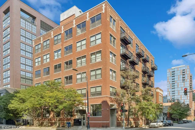 $350,000 | 106 North Aberdeen Street, Unit 5G, Chicago, IL 60607