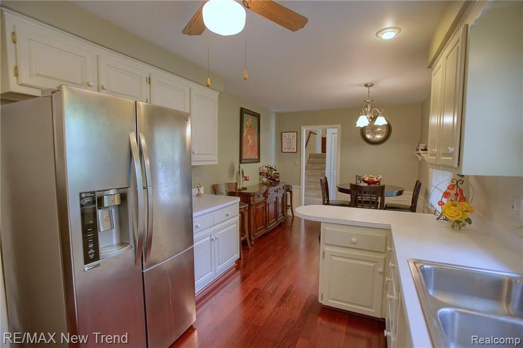 28620 Westerleigh Road Farmington Hills, MI 48334 - Photo 9 of 23