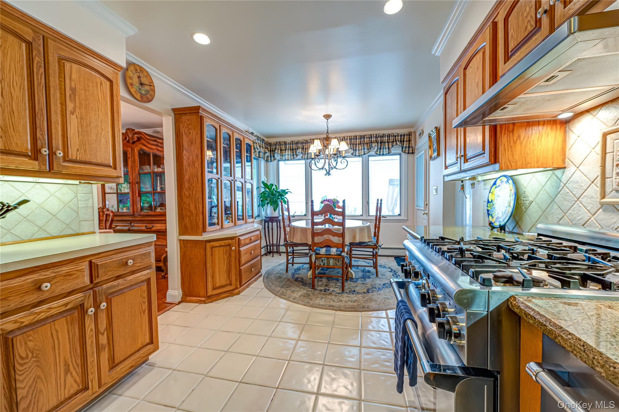 32 Dressler Road Greenlawn, NY 11740 - Photo 15 of 44