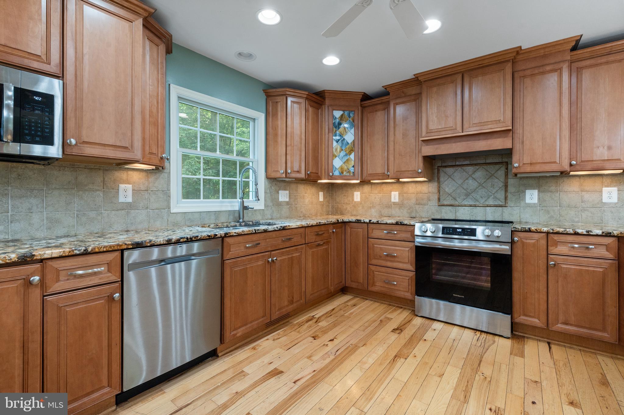 1905 Ridgewood Road Hanover, MD 21076 - Photo 8 of 18