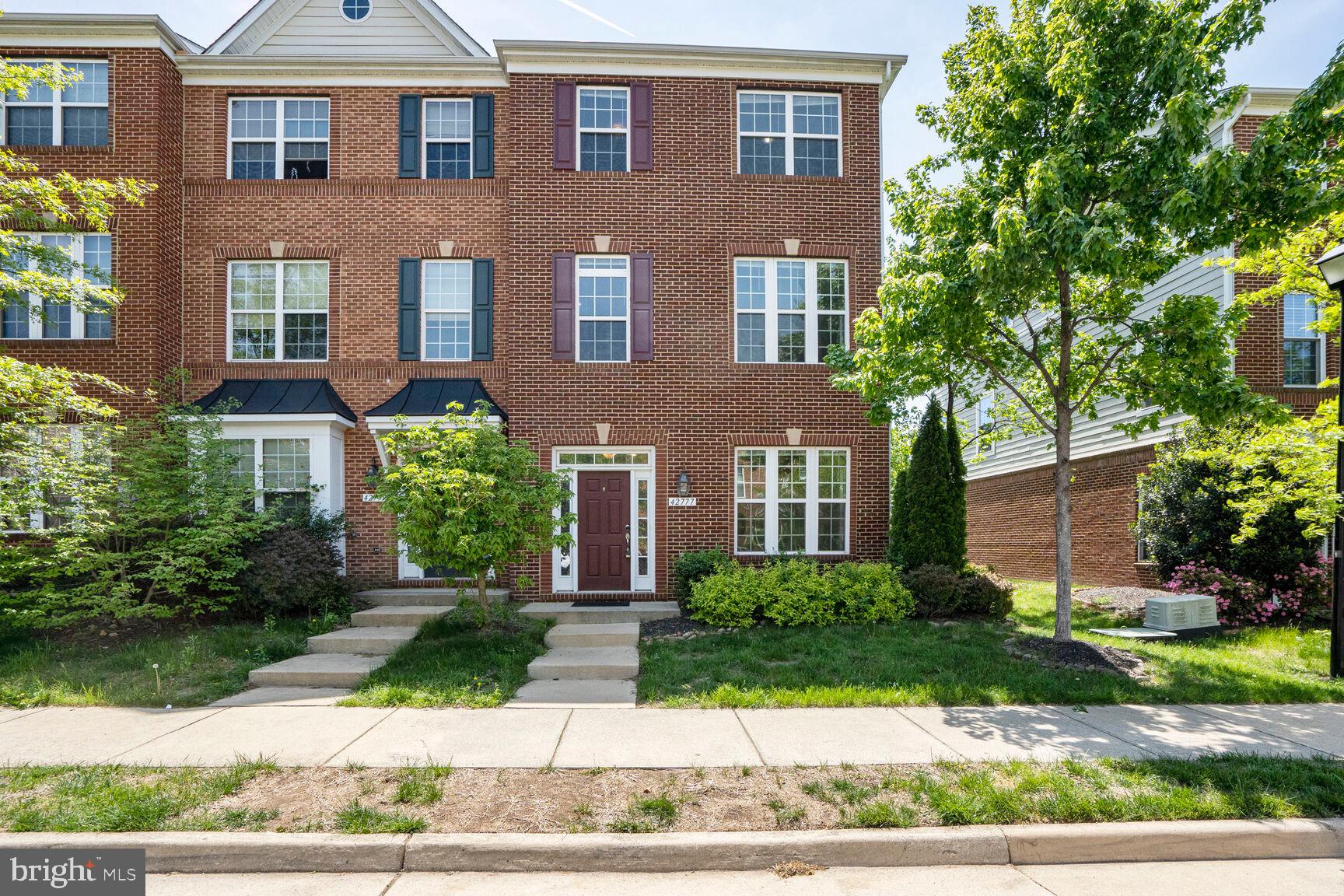 42777 Hay Road Ashburn, VA 20147 - Photo 1 of 21