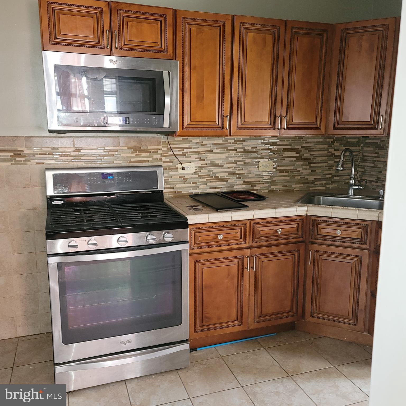 4214 Decatur Street Philadelphia, PA 19136 - Photo 5 of 17