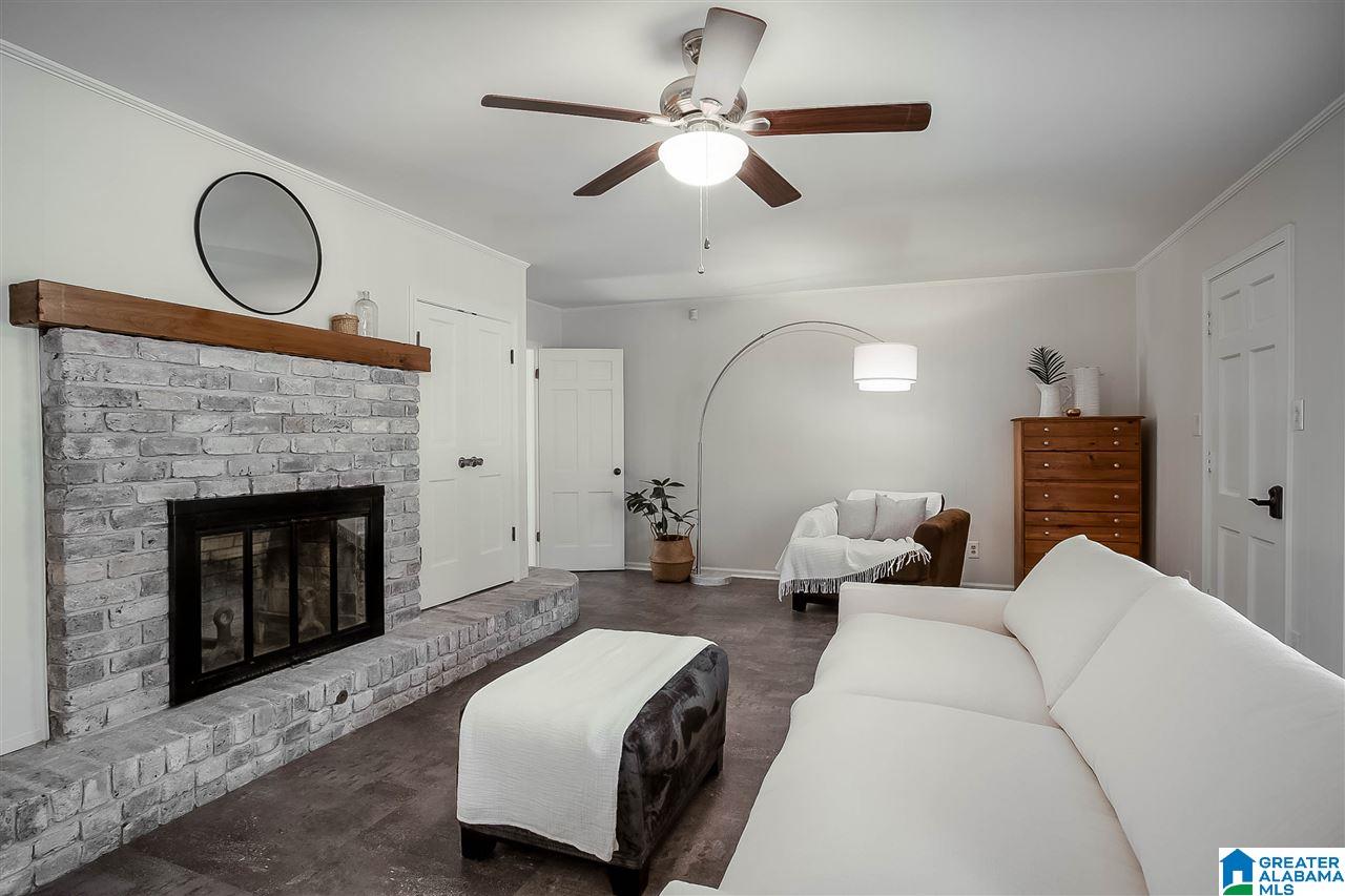203 Primrose Path Sylacauga, AL 35150 - Photo 17 of 43