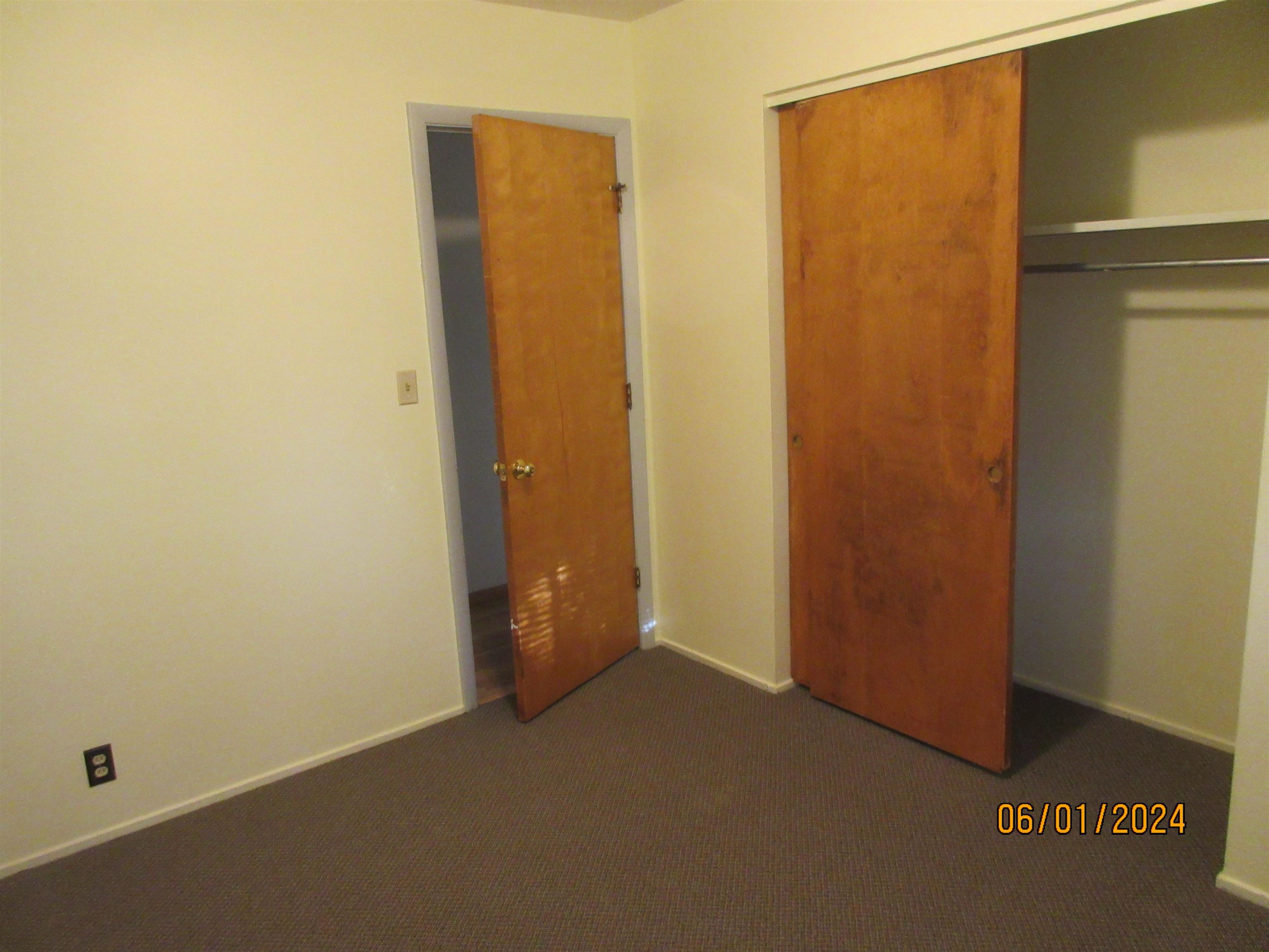 2546 Grape Road Mishawaka, IN 46545 - Photo 17 of 31 Gallery Image 17