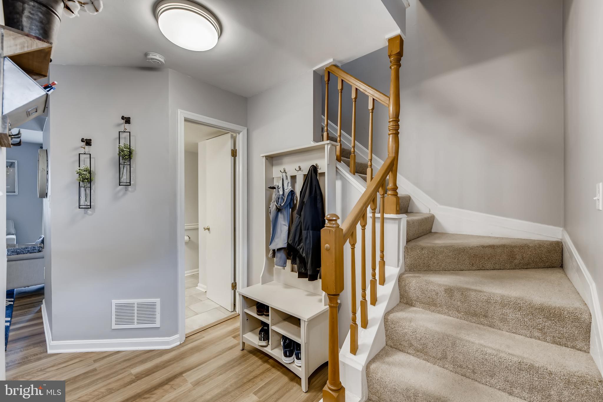 1625 Hilltop Road Edgewater, MD 21037 - Photo 2 of 38 a view of entryway and hall