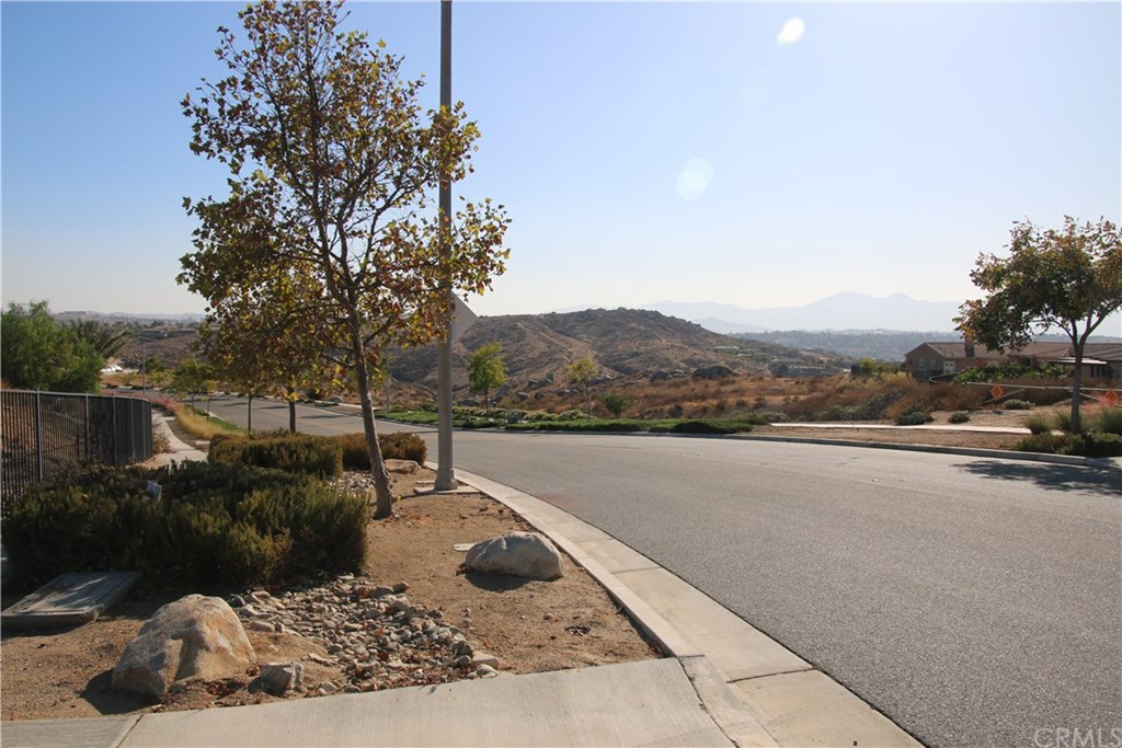 325 Green Orchard Riverside, CA 92506 - Photo 9 of 11