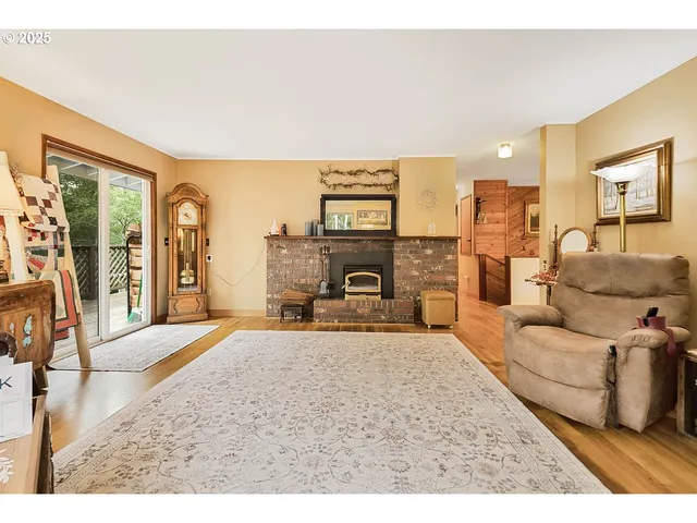 $699,000 | 93200 Evergreen Road, Astoria, OR 97103