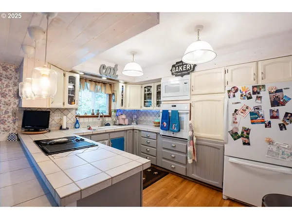 $699,000 | 93200 Evergreen Road, Astoria, OR 97103