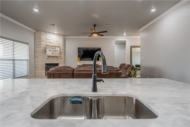 $462,500 | 141 Dana Point Road, Lorena, TX 76655