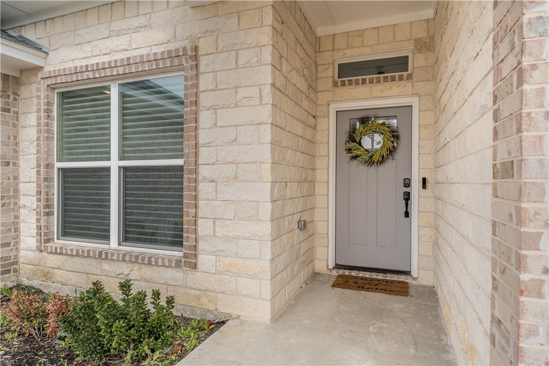 141 Dana Point Road Lorena, TX 76655 - Photo 5 of 43