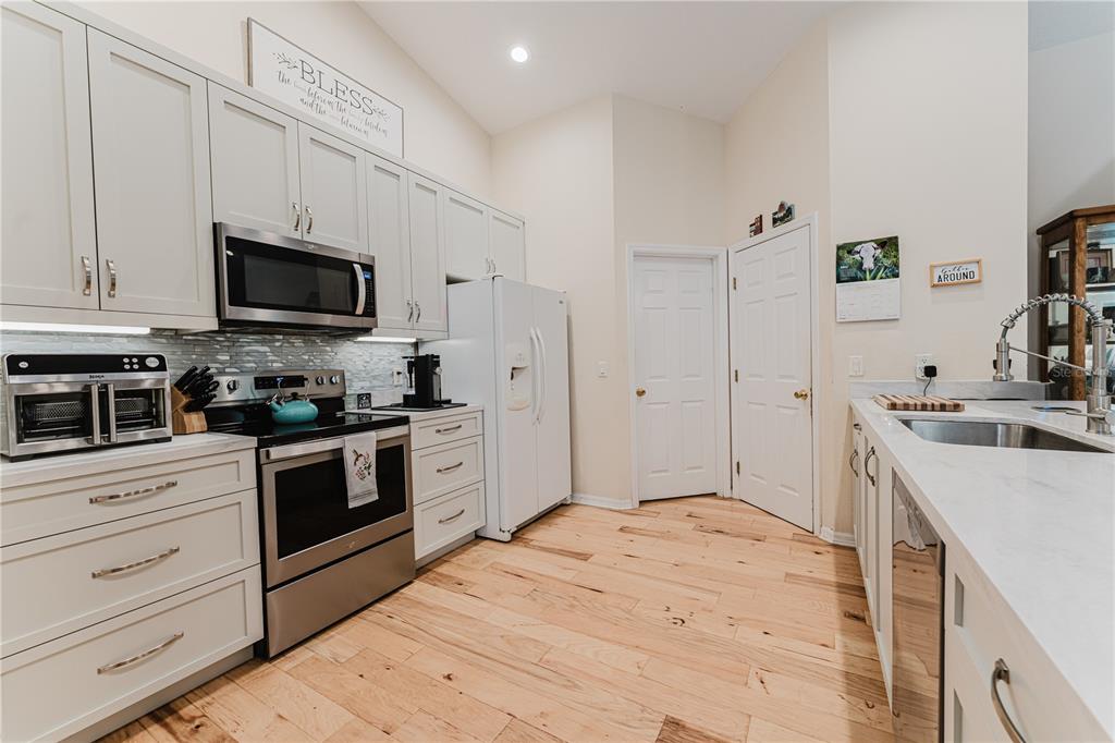 1491 South Tanner Road Orlando, FL 32820 - Photo 7 of 30 Gallery Image 7
