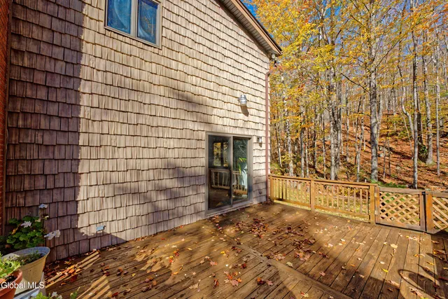 $559,900 | 168 Acorn Drive, Jewett, NY 12444