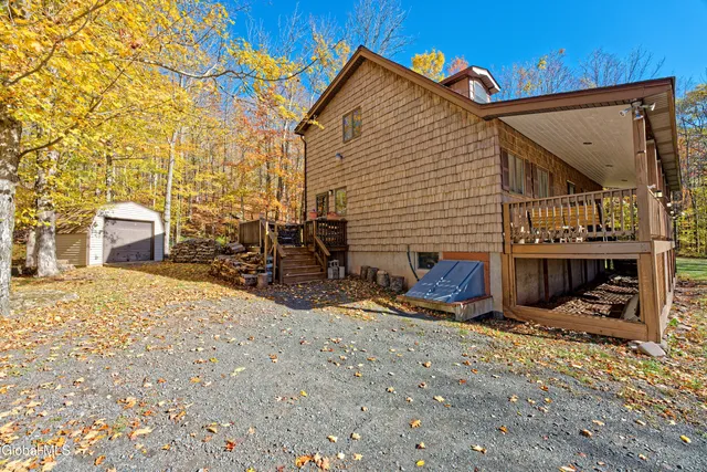 $559,900 | 168 Acorn Drive, Jewett, NY 12444