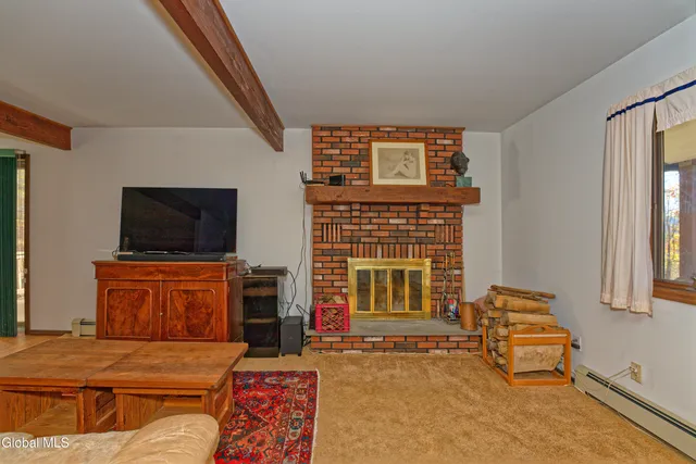 $559,900 | 168 Acorn Drive, Jewett, NY 12444