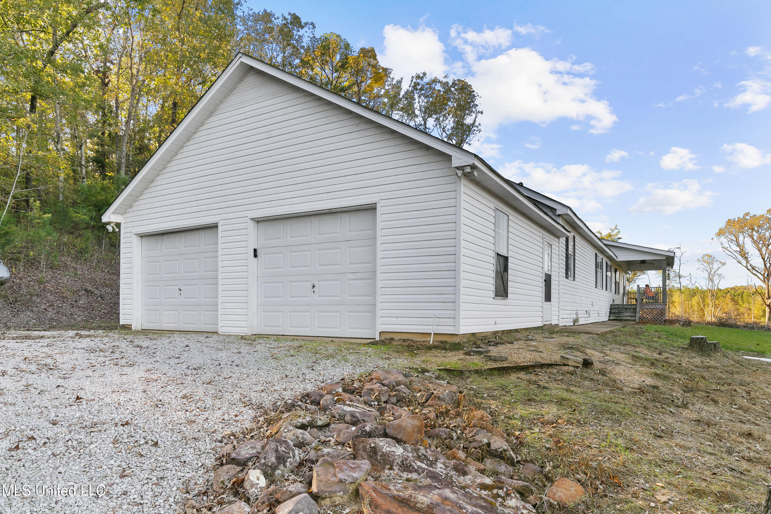 391 Attala Road Sallis, MS 39160 - Photo 12 of 90 391 AR 4127-19