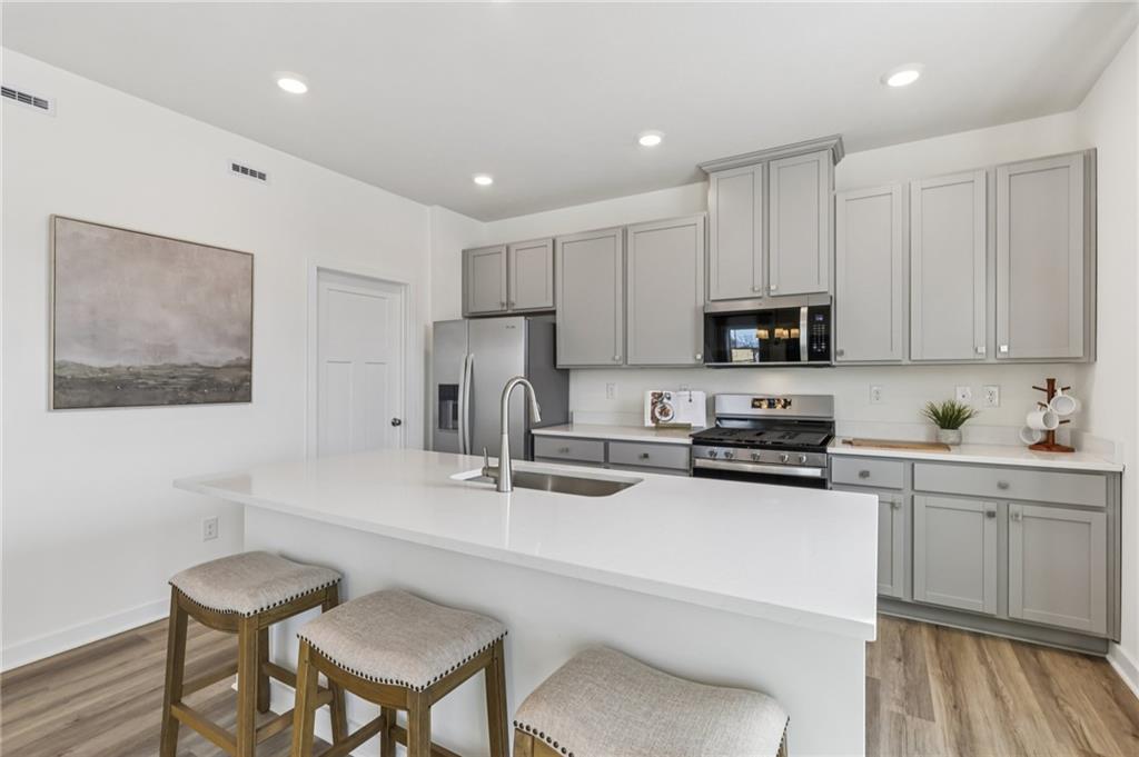 1083 Peachtree Road Carnegie, PA 15106 - Photo 5 of 30