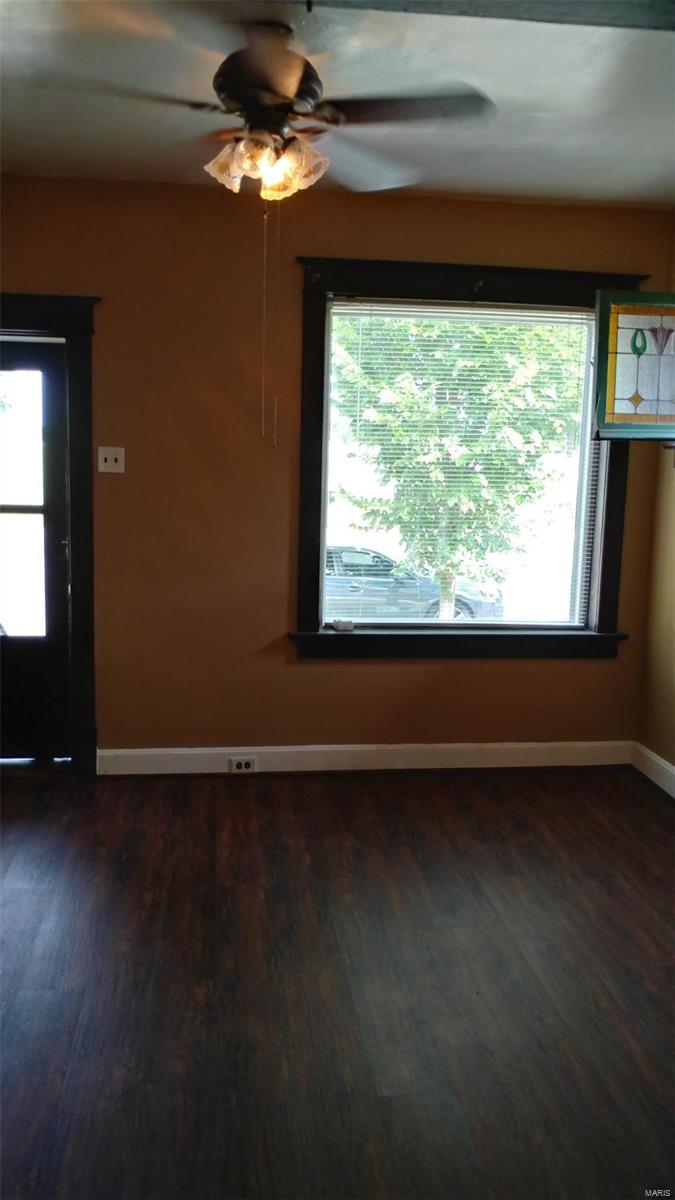 6016 Morgan Ford Road St. Louis, MO 63116 - Photo 4 of 10