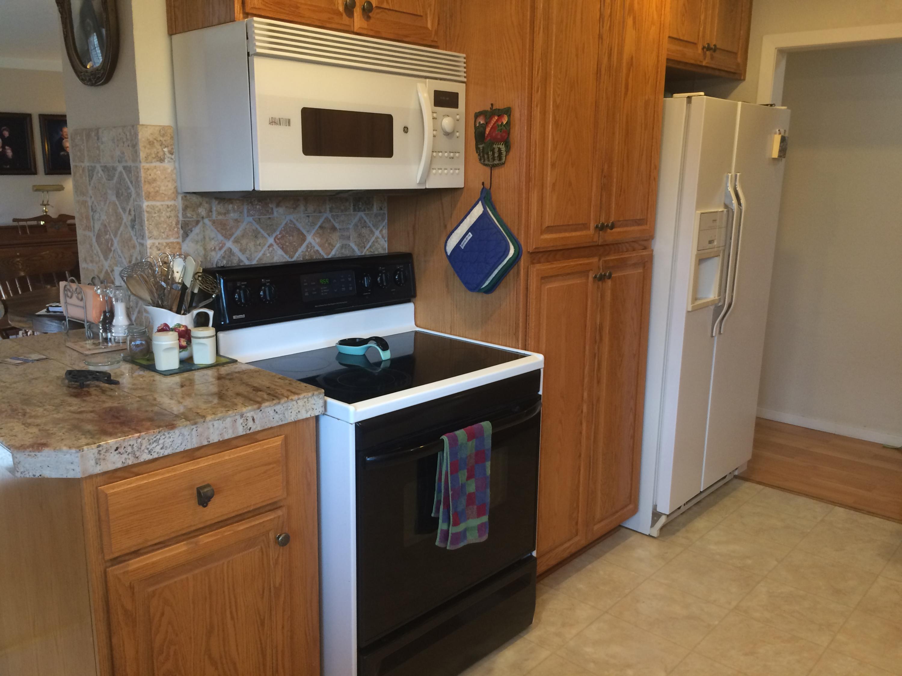 12008 Daut Road Redding, CA 96003 - Photo 20 of 35 advantium oven over range