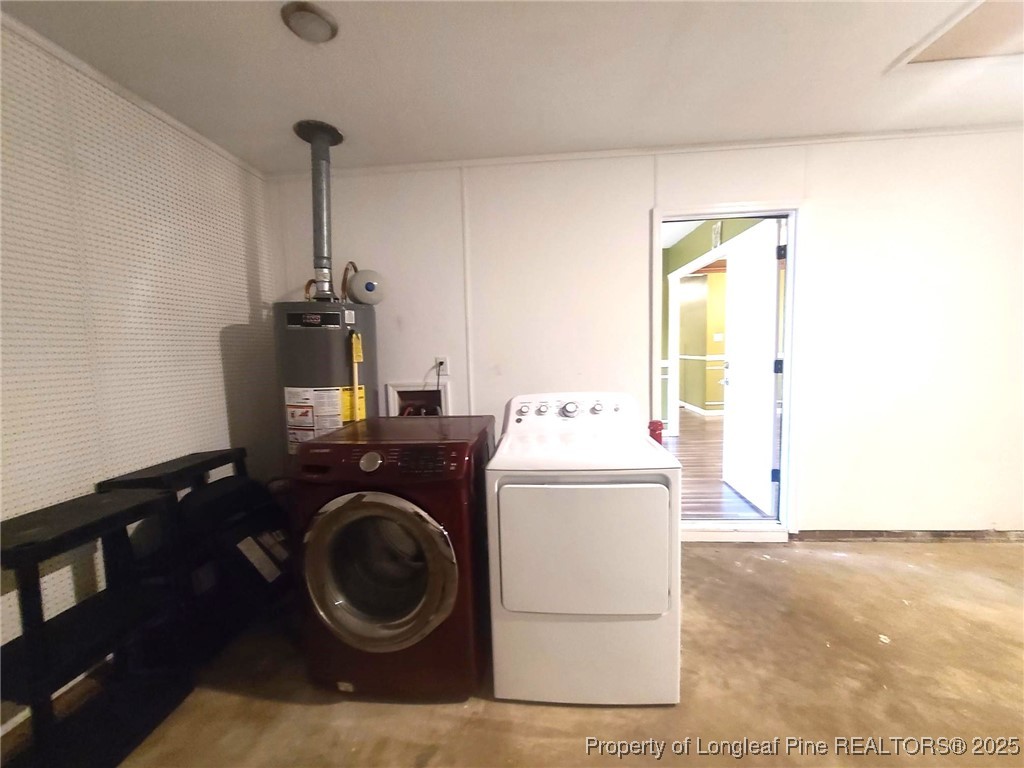 1540 Graystone Road Fayetteville, NC 28311 - Photo 16 of 19 a utility room with dryer and washer