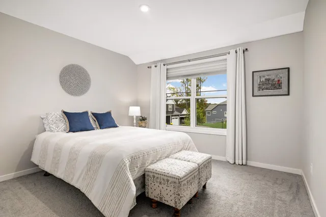 $949,900 | 6655 Bracken Drive, Excelsior, MN 55331