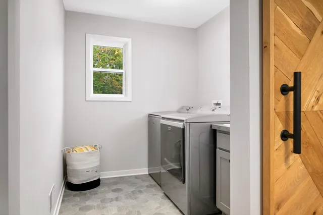 $949,900 | 6655 Bracken Drive, Excelsior, MN 55331