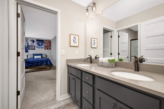 $949,900 | 6655 Bracken Drive, Excelsior, MN 55331