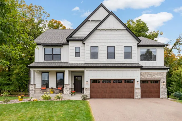 $949,900 | 6655 Bracken Drive, Excelsior, MN 55331