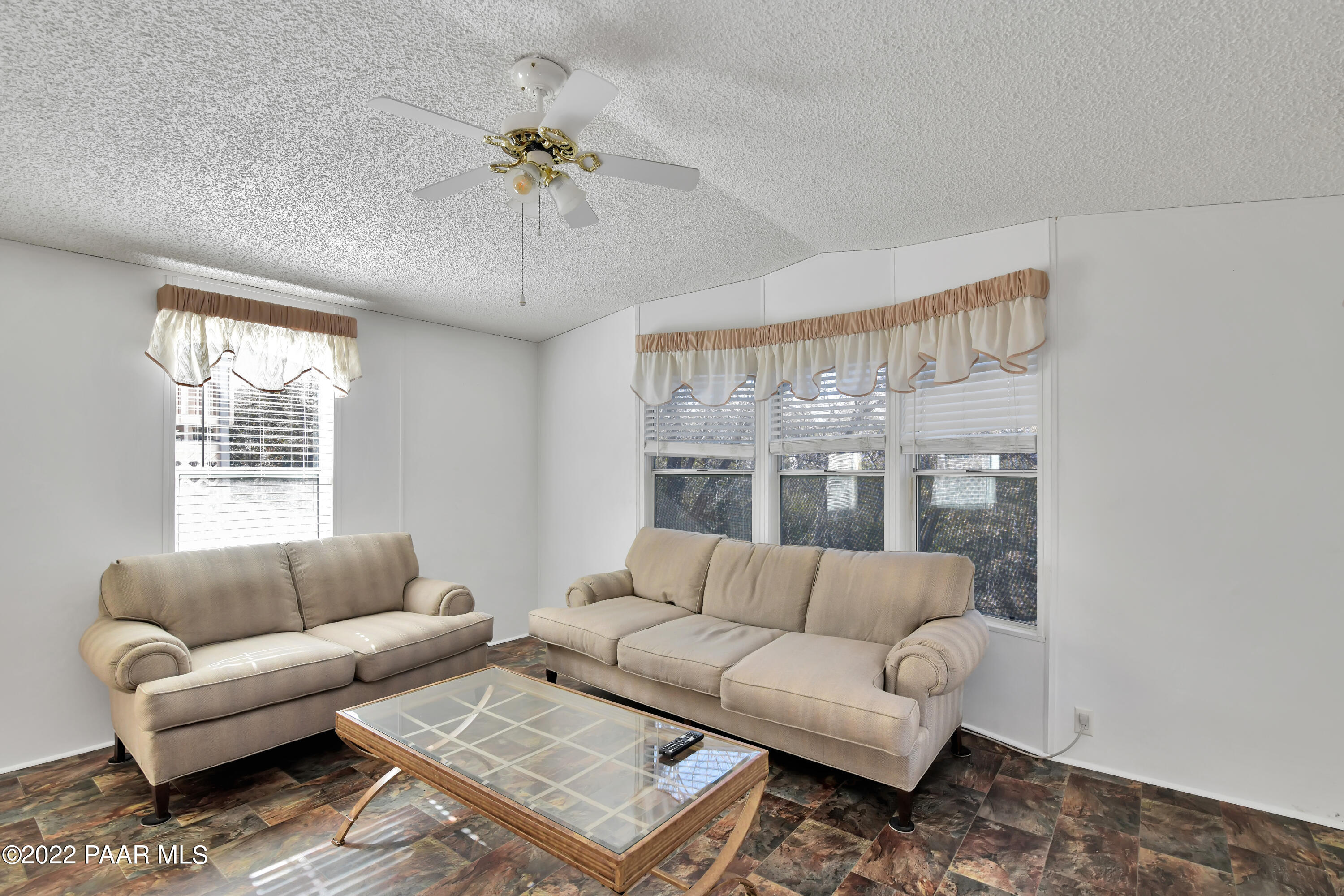 2387 River Trail Road Prescott, AZ 86301 - Photo 8 of 17 Living Room