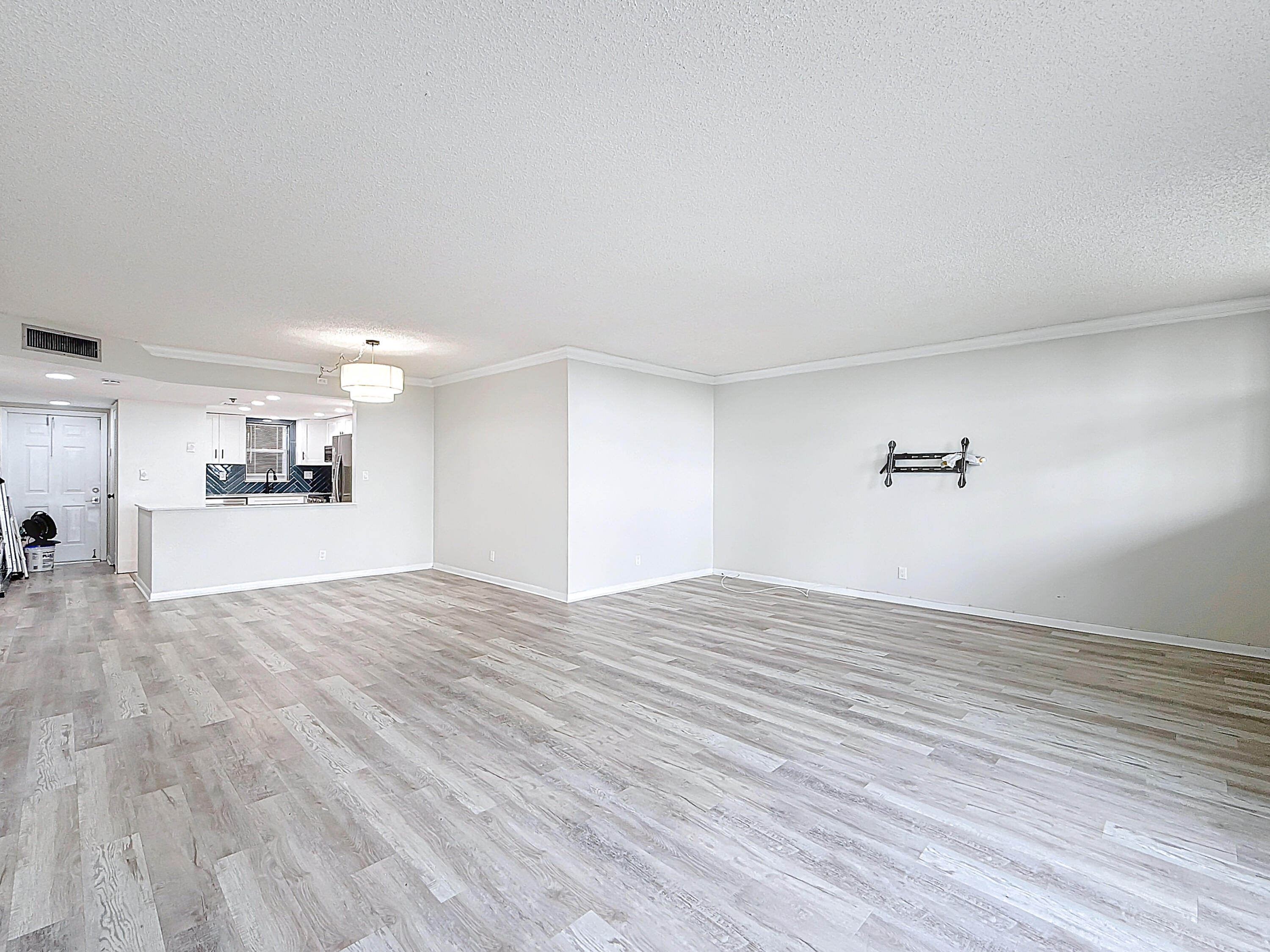 3150 West Rolling Hills Circle, Unit 606 Davie, FL 33328 - Photo 16 of 41 3150 W Rolling Hills Circle #606-36