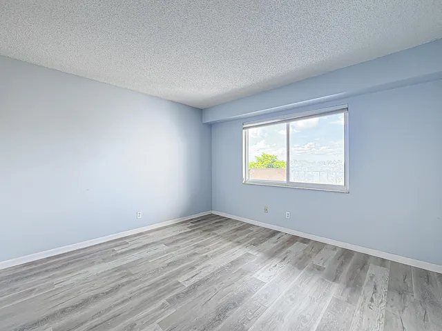 $2,300 | 3150 West Rolling Hills Circle, Unit 606, Davie, FL 33328