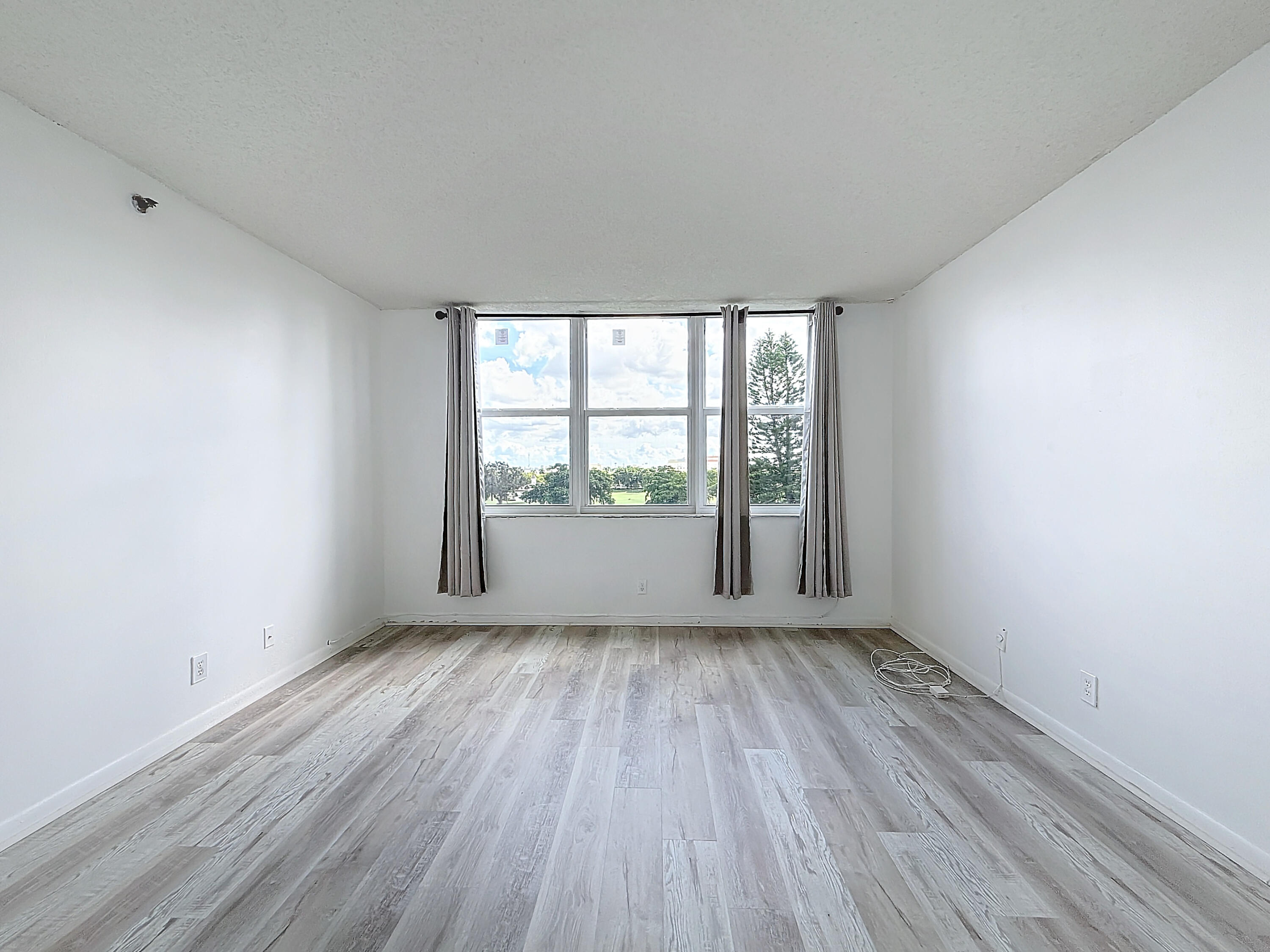 3150 West Rolling Hills Circle, Unit 606 Davie, FL 33328 - Photo 26 of 41 3150 W Rolling Hills Circle #606-39