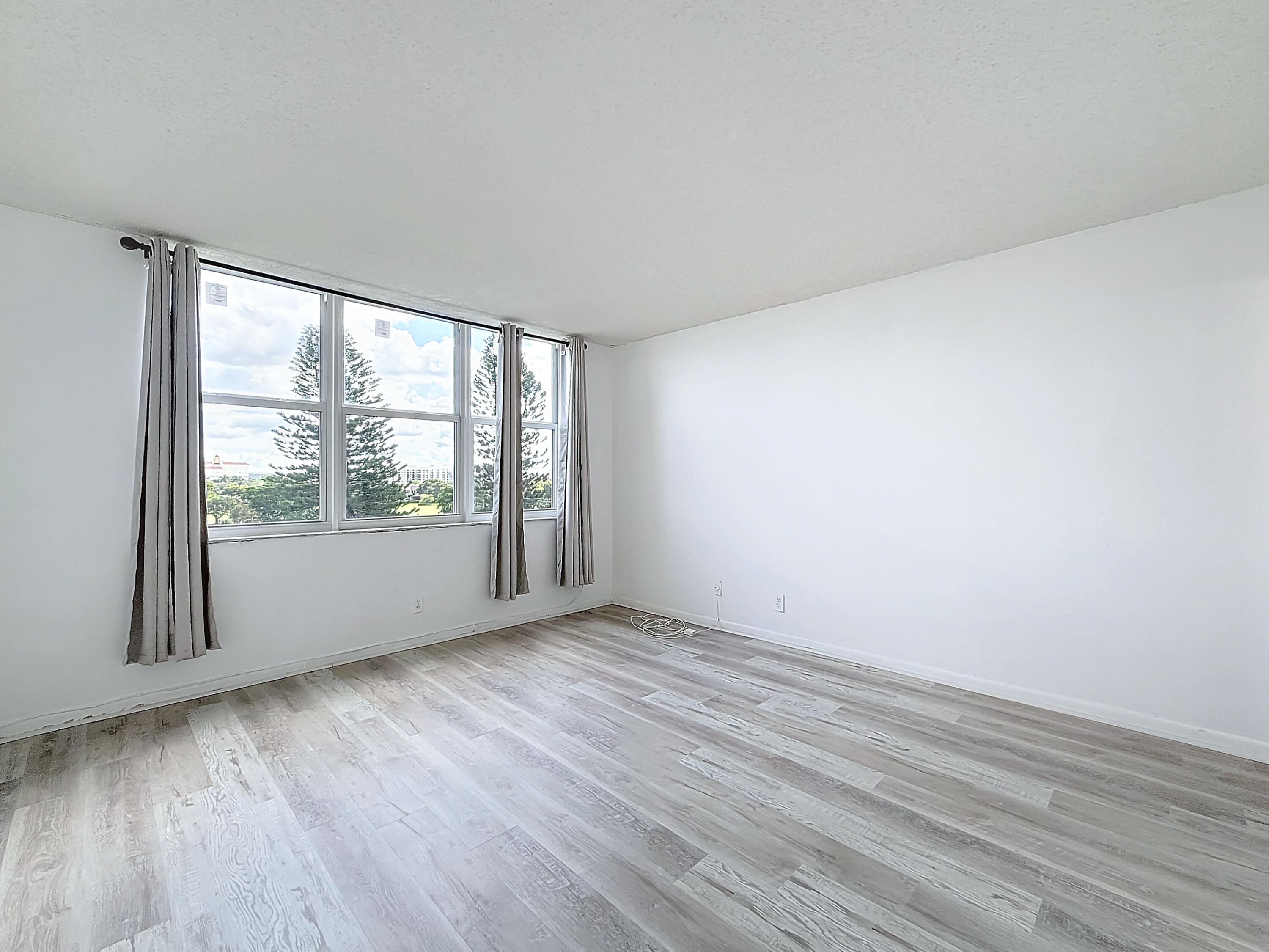 3150 West Rolling Hills Circle, Unit 606 Davie, FL 33328 - Photo 28 of 41 3150 W Rolling Hills Circle #606-38